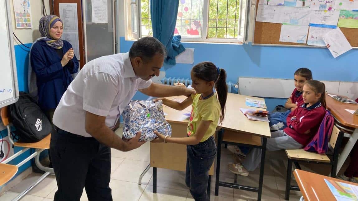 7'DEN 70'E CİZRE OKUYOR PROJESİ